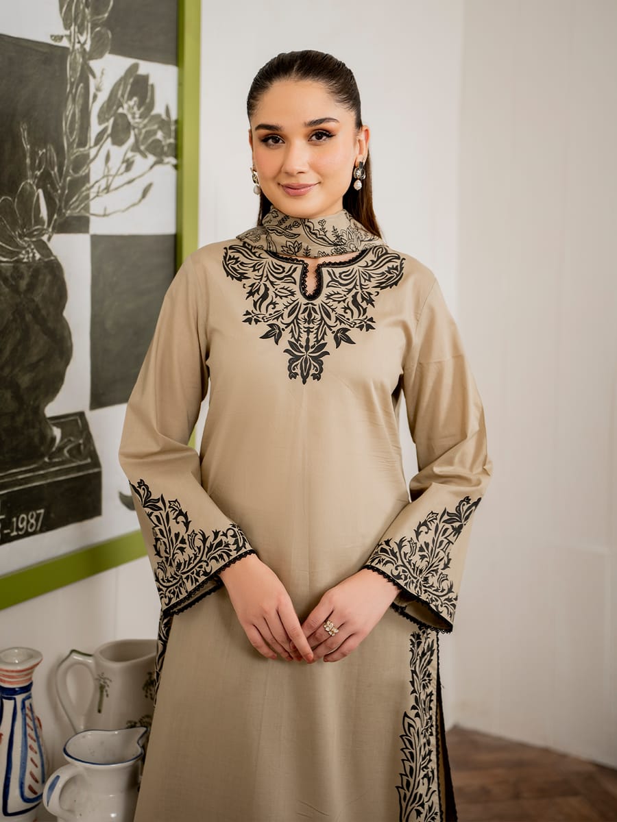 SR-SPL746 Unstitched Embroidered Dhanak Suit 3pc With Digital Printed Woolen Shawl