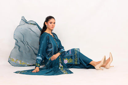 FF3086 – 3PC Stitched Embroidered Lawn Suit