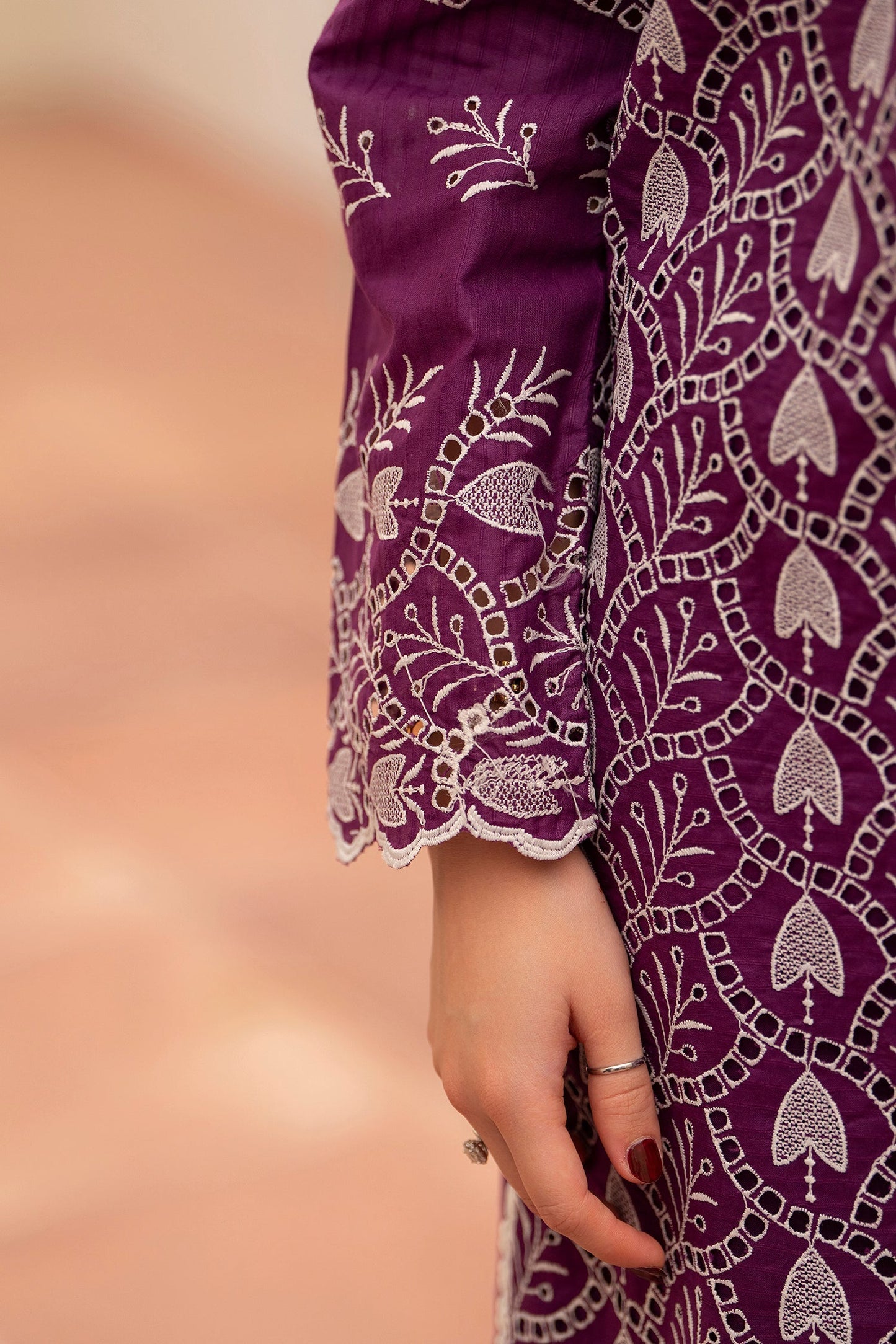MIRAKHI-3PC LAWN CHIKENKARI EMBROIDERED SHIRT WITH LAWN TUBE SLUB DUPATTA-BIC-6800