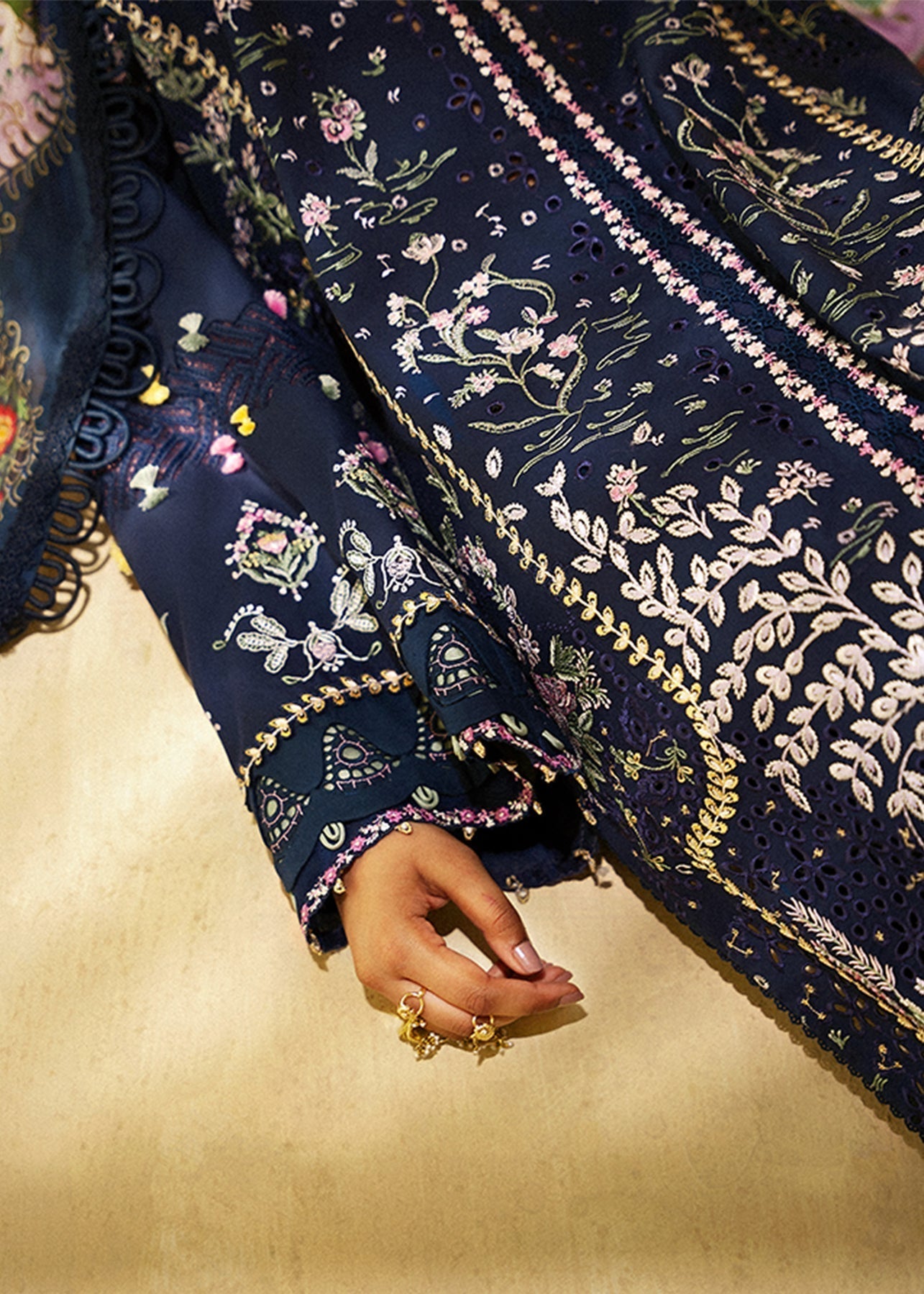 SUFFUSE-3PC LAWN CHIKAN EMBROIDERED SHIRT WITH CHIFFON PRINTED DUPATTA AND TROUSER-BIC-4731