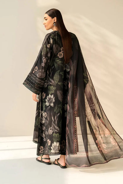 SR-BQ33 Digital Printed Khaddar Suit 3pc with Khaddar Digital Printed Dupatta & Embroidered Patches