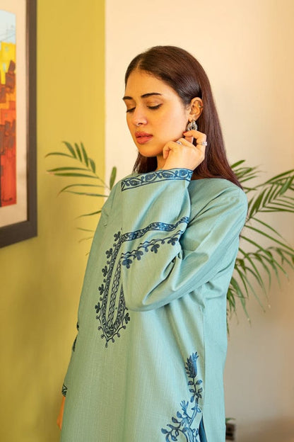 SR-AK930 Lawn Fully Embroidered 2pc