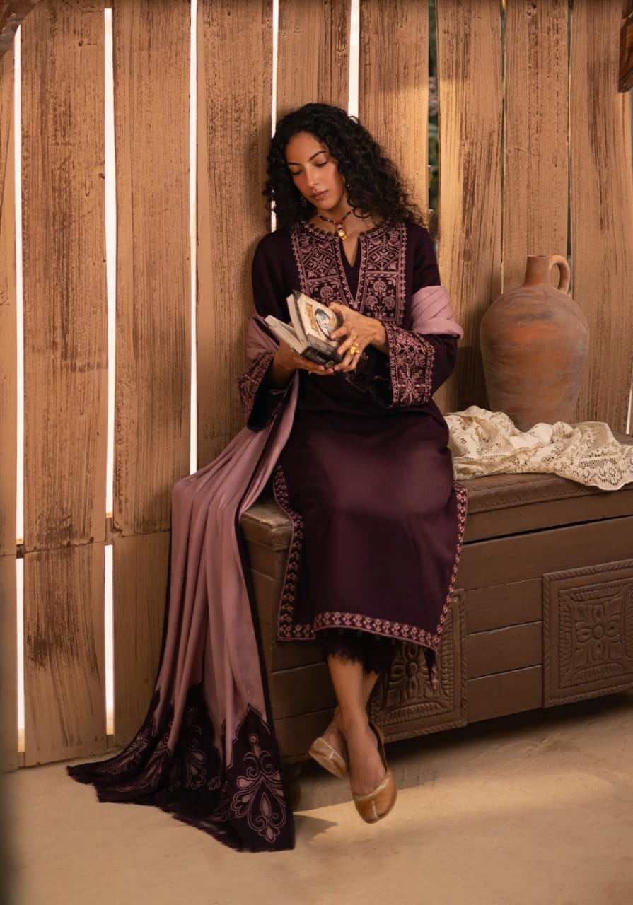 SR-RP605 Unstitched Embroidered Dhanak Suit With Embroidered Dhanak Shawl