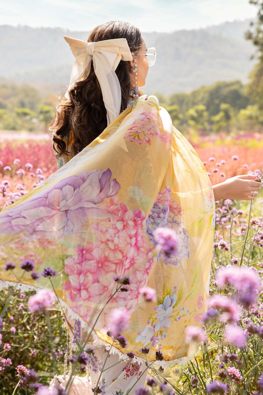 SR-MB464 Unstitched Digital Printed Lawn Suit 3pc With Voil Lawn Digital Printed Dupatta & Embroidered Patches