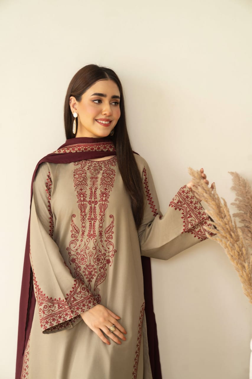 SR-KD910 Unstitched Heavy Embroidered Dhanak Suit With Embroidered Dhanak Shawl