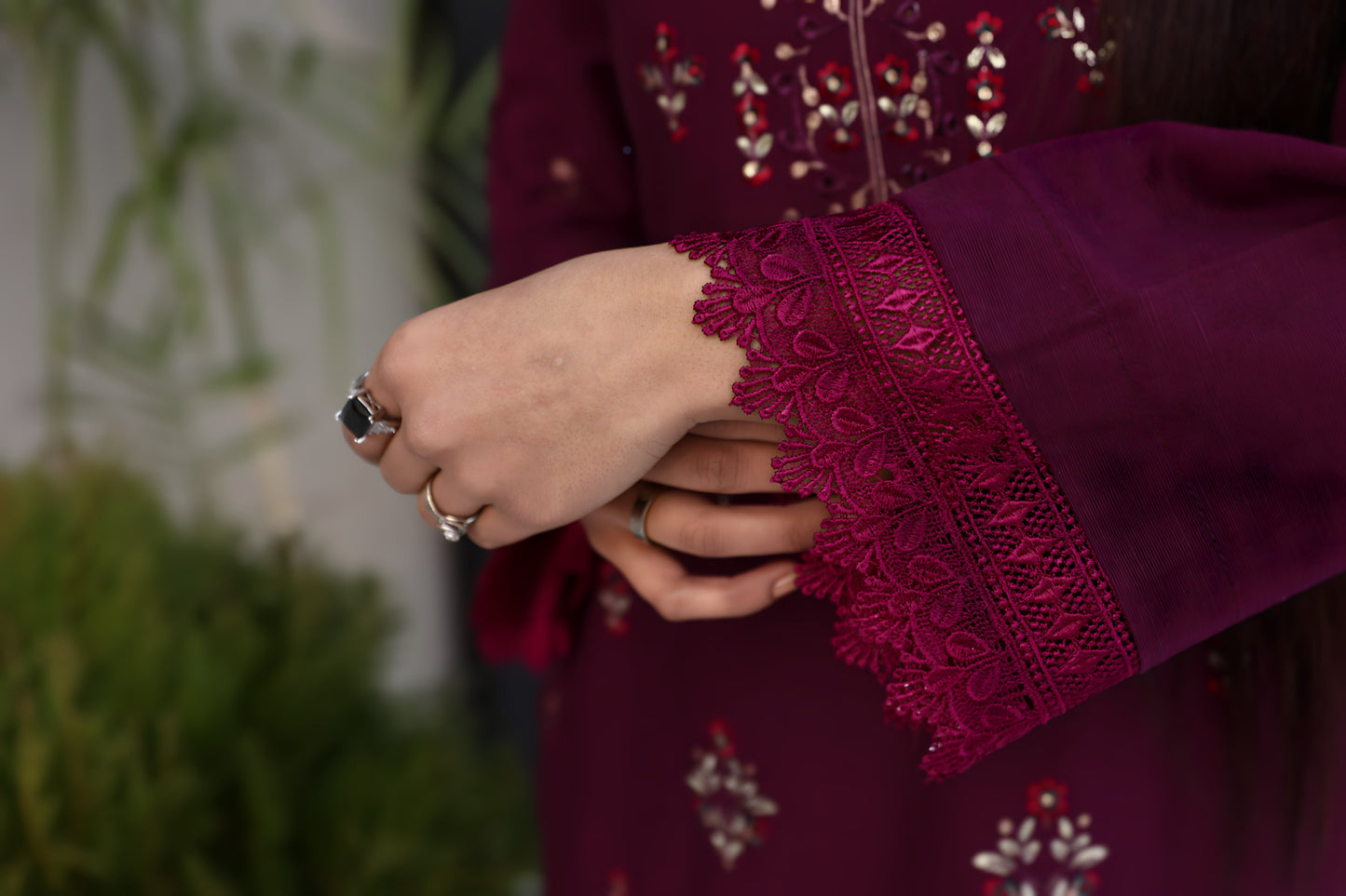 BRANDSINN-3PC KHADDAR CUTWORK EMBROIDERED SHIRT WITH KASHMIRI JACQUARD WOOL SHAWL-BIC-1550