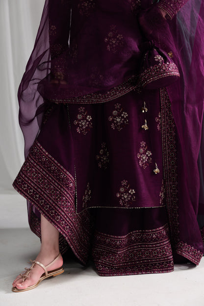 ZAIB-3PC HANDMADE EMBELLISHED SILK EMBROIDERED SHIRT WITH BAMBER CHIFFON DUPATTA AND TROUSER-BIC-4879