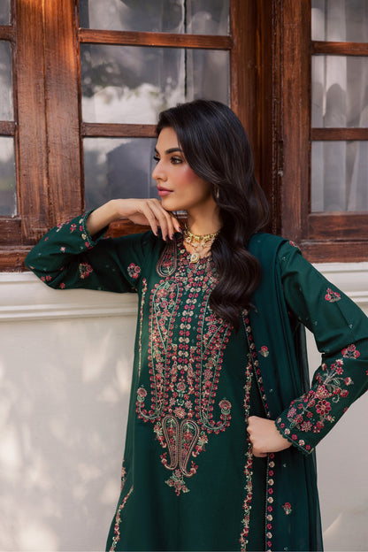 BATIK-3PC LAWN EMBROIDERED SHIRT WITH CHIFFOON EMBROIDERED DUPATTA AND TROUSER-BIC-4744