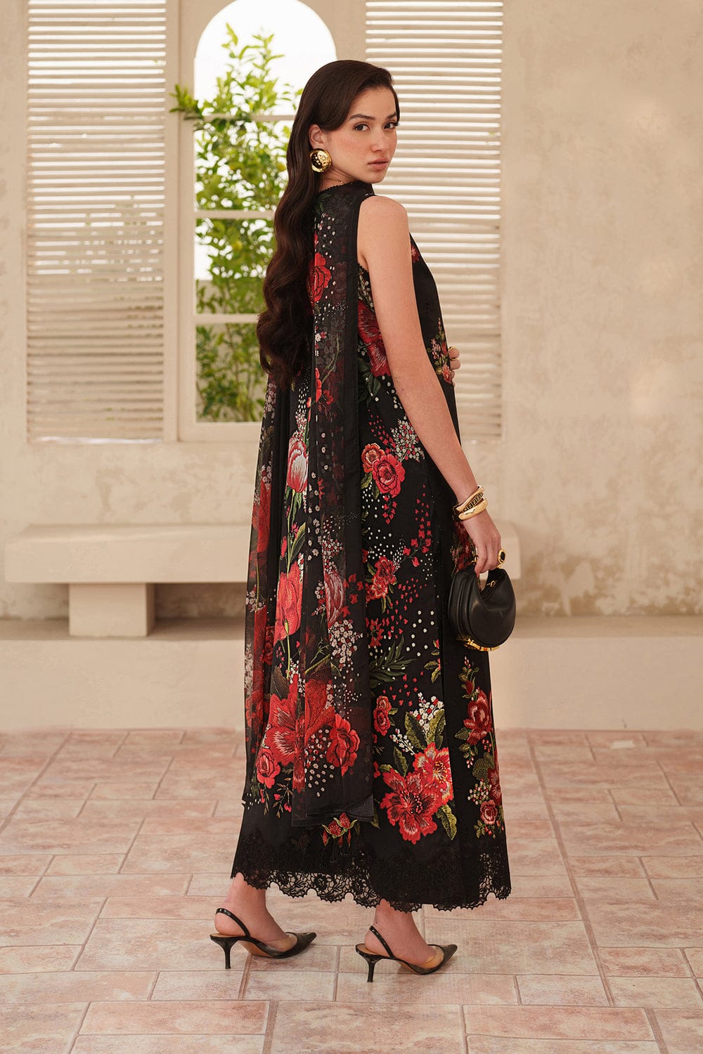 SR-BQ209 Unstitched Digital Printed Lawn Suit 3pc With Digital Printed Lawn Dupatta