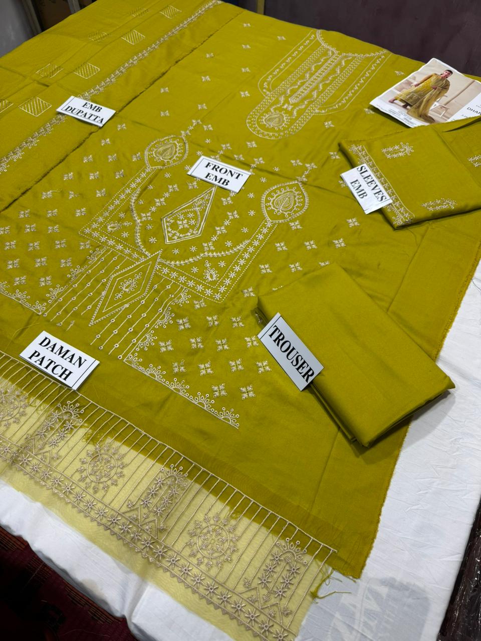AKBAR ASLAM-3PC DHANAK EMBROIDERED SHIRT WITH DHANAK EMBROIDERED SHAWL AND TROUSER