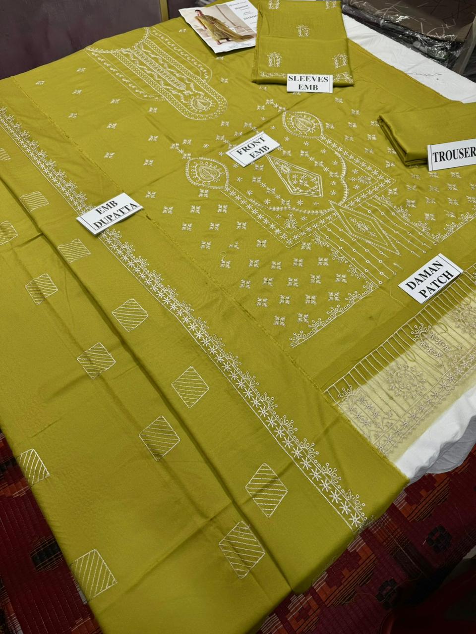 AKBAR ASLAM-3PC DHANAK EMBROIDERED SHIRT WITH DHANAK EMBROIDERED SHAWL AND TROUSER
