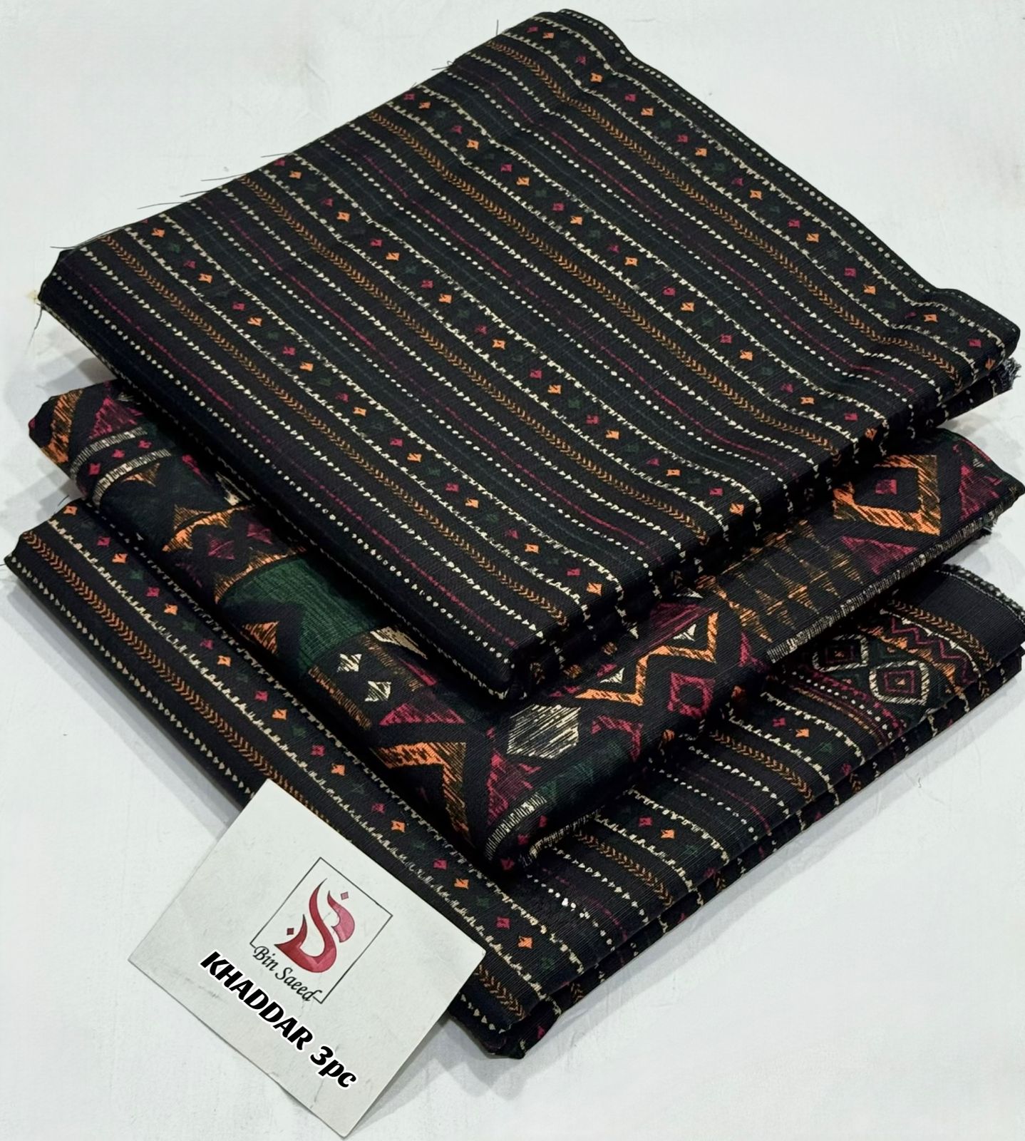 BIN SAEED-3PC KHADDAR PRINTED SHIRT WITH KHADDAR PRINTED DUPATTA AND PRINT TROUSER