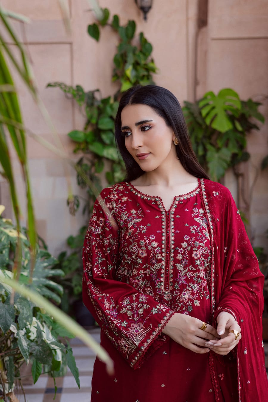 SR-2700 Unstitched Fully Embroidered Lawn Suit With Embroidered Bamber Chiffon Dupatta