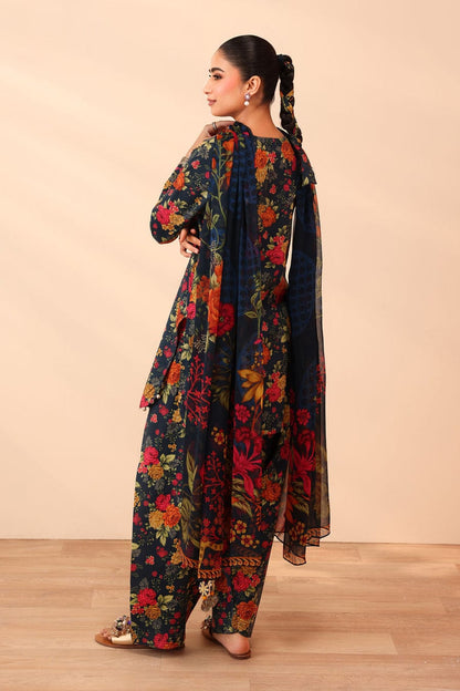 SR-BQ40 Digital Printed Khaddar Suit 3pc with Khaddar Digital Printed Dupatta & Embroidered Patches