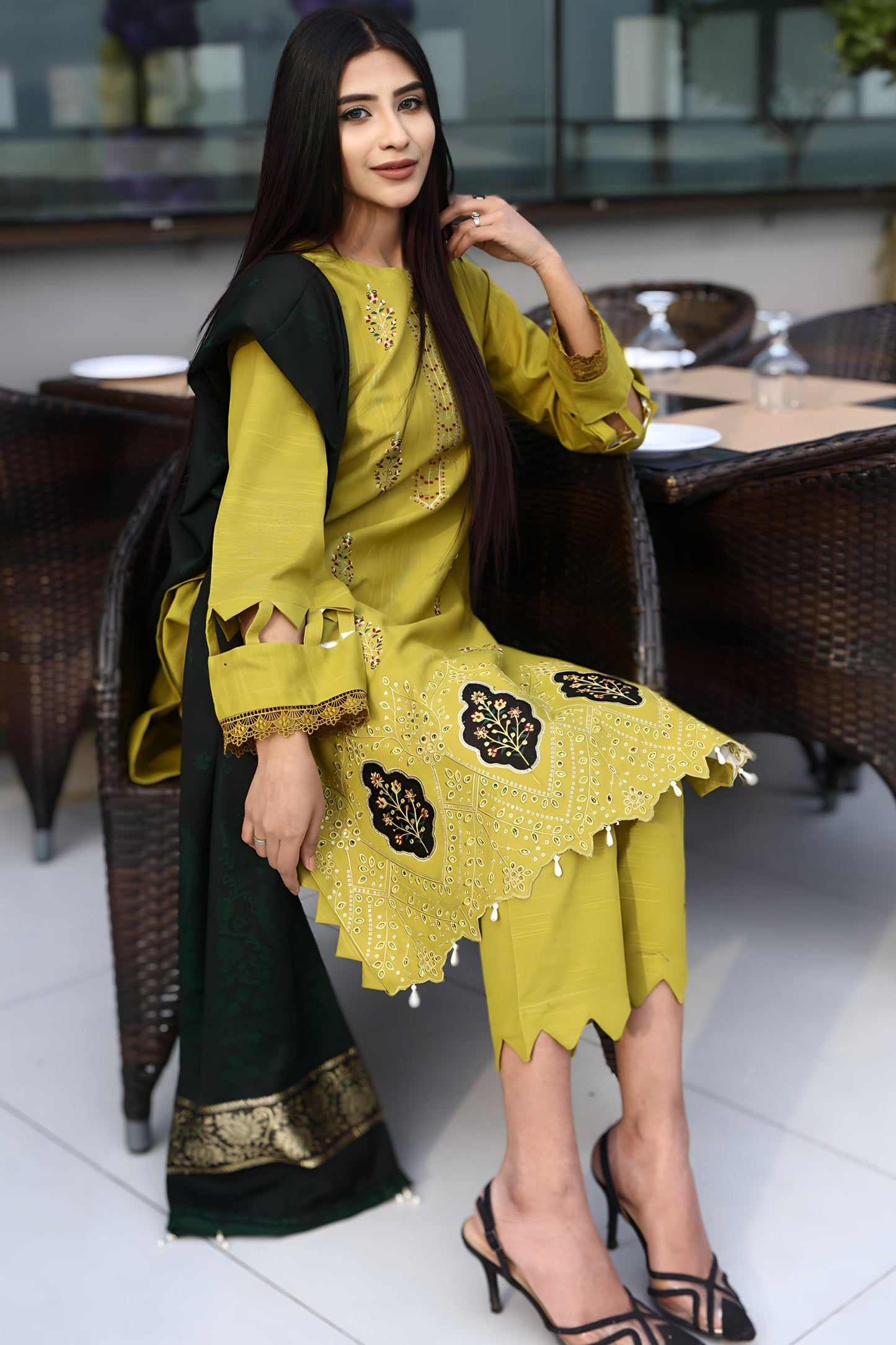 BRANDSINN-3PC KHADDAR CUTWORK EMBROIDERED SHIRT WITH KASHMIRI JACQUARD WOOL SHAWL-BIC-1551